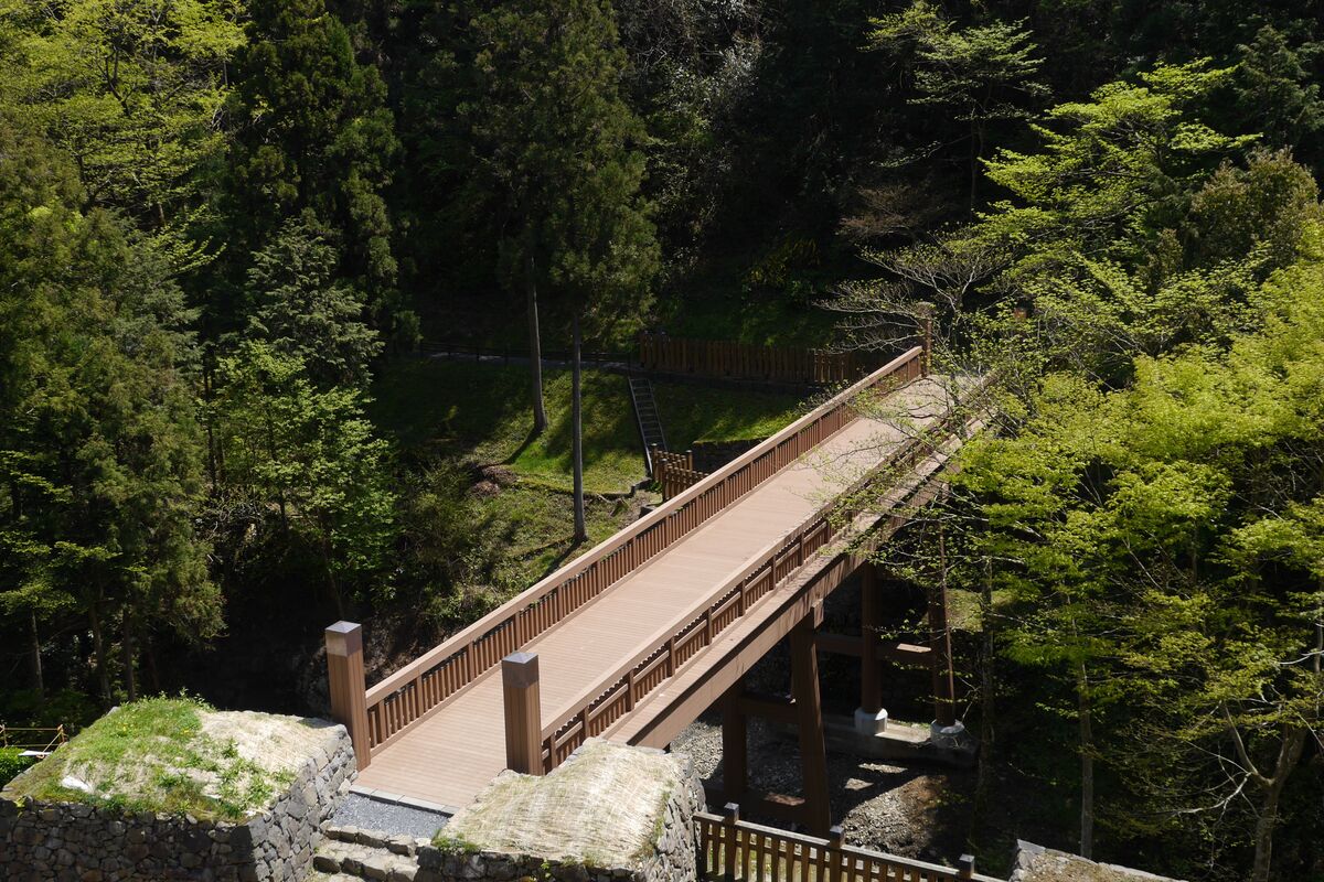 国史跡八王子城跡曳橋 の施工写真