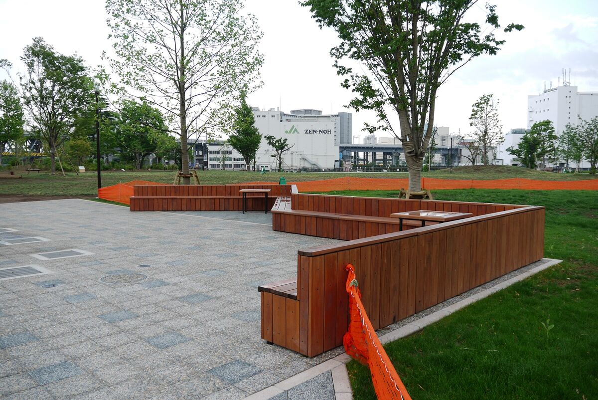 港区港南緑水公園