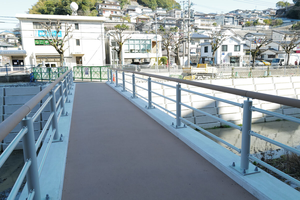 大井手川ほたる橋 の施工写真