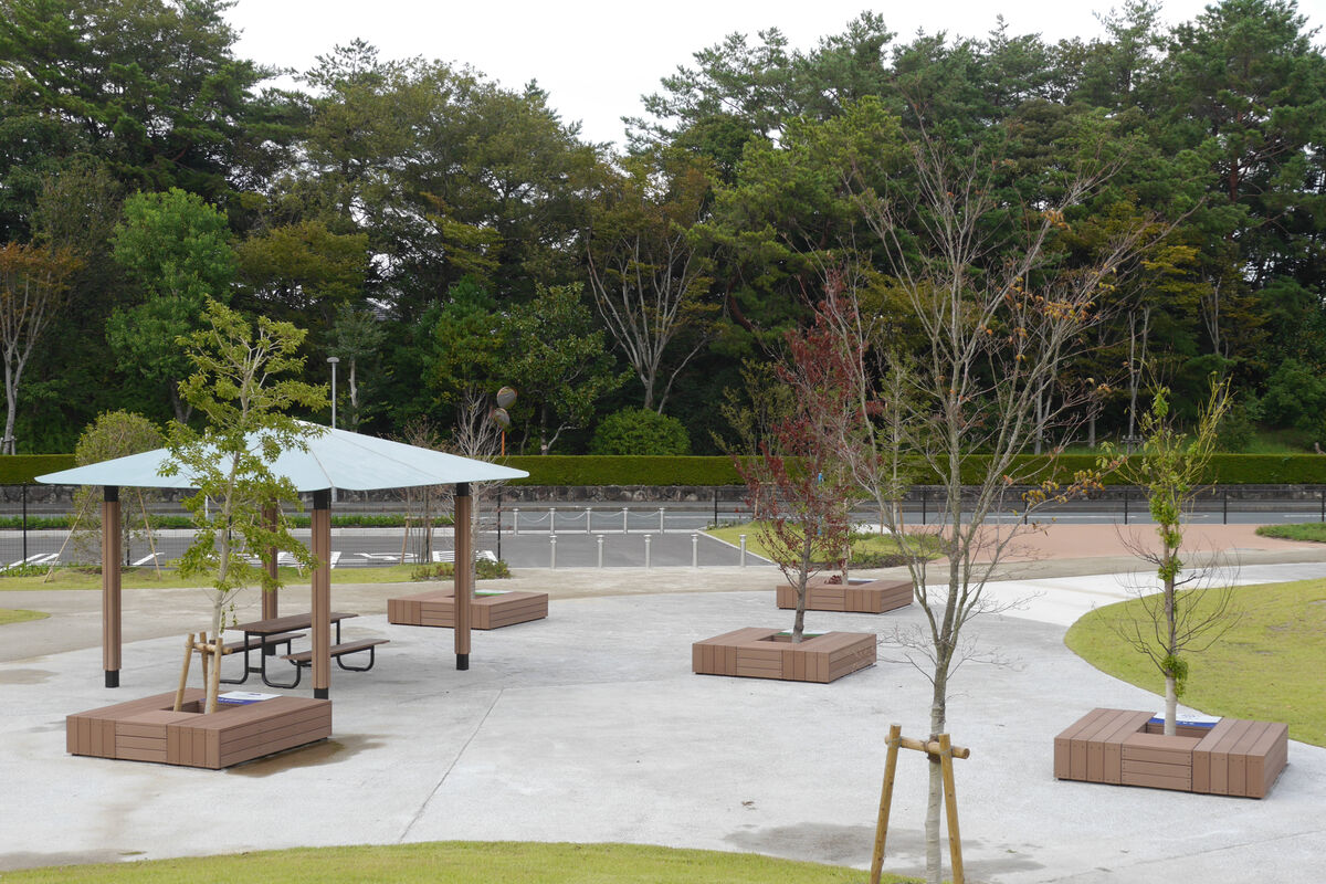 ほのぼの広場(旧南部工場跡地公園)のハコベン設置事例