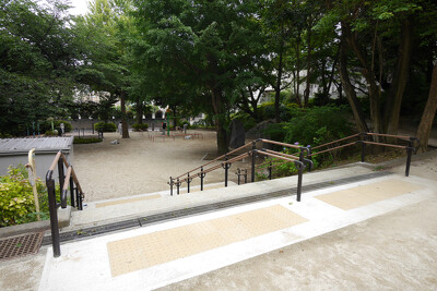 杉並区方南公園