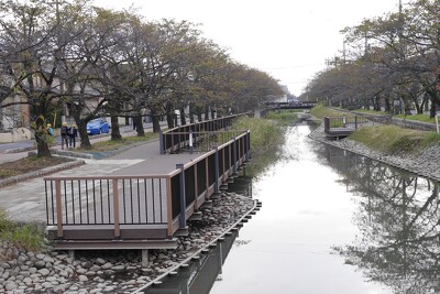 草加市葛西用水