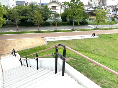 マンデー末広公園