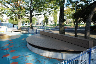 萩中公園・ベンチ写真