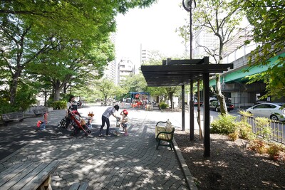 中央区佃公園の施工写真