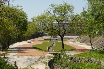 福岡市八良ヶ浦池
