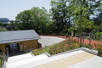 愛宕山こどもの国の施工写真