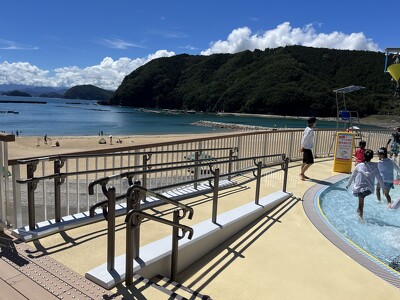 レク都市熊野灘臨海公園（城の浜地区）プールの施工写真