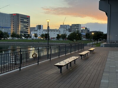 ささしま高架下広場