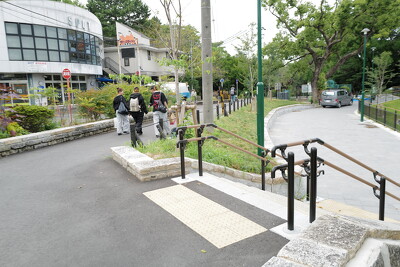 鶴舞公園　無名橋