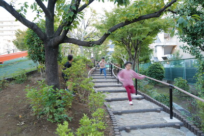 日暮里公園の施工写真