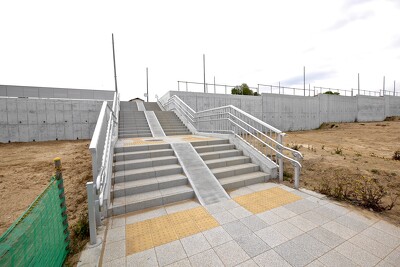 稲城小田良