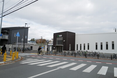 前潟駅前広場