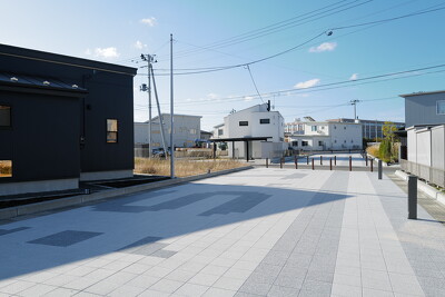 八戸駅西地区歩道