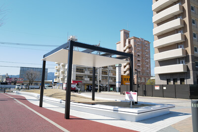 鳥栖駅西広場