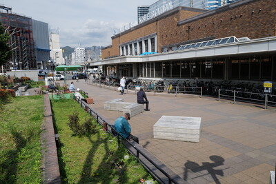 神戸駅前