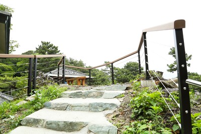 玉津島神社前広場