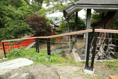 玉津島神社前広場