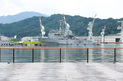 赤れんが博物館前