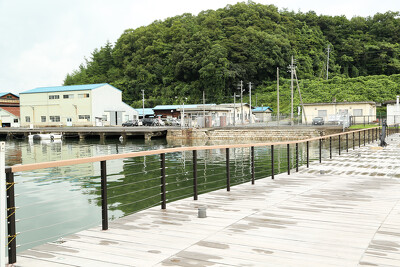 赤れんが博物館前