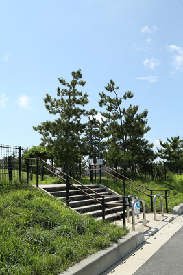 菅野駅北口公園