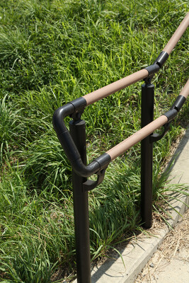 菅野駅北口公園