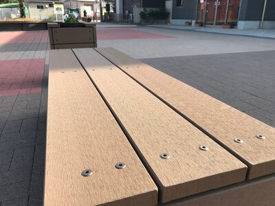 平群駅前ロータリー