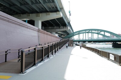 隅田川厩橋上流左岸、蔵前橋上流左岸
