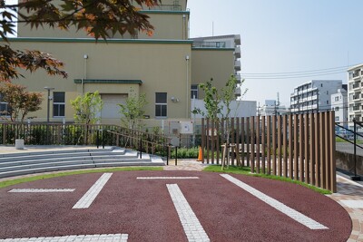 (仮称)東北沢駅上部広場