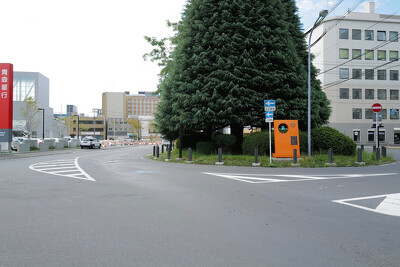 八戸庁舎前ロータリー