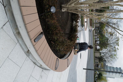 厚木中央公園・ベンチ写真