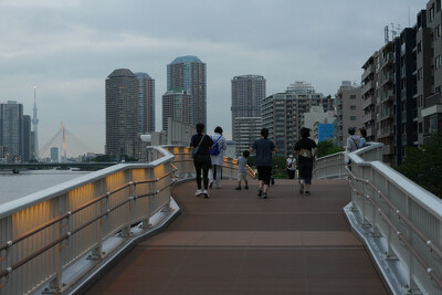 隅田川テラス連絡橋(月島川水門)
