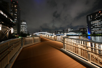 隅田川テラス連絡橋(月島川水門)
