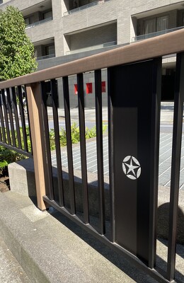 浅草雷門地下駐車場入口付近