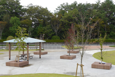 ほのぼの広場(旧南部工場跡地公園)