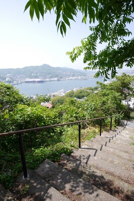 鍋冠山