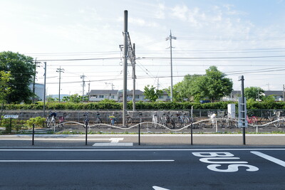新那加駅南口駅前広場