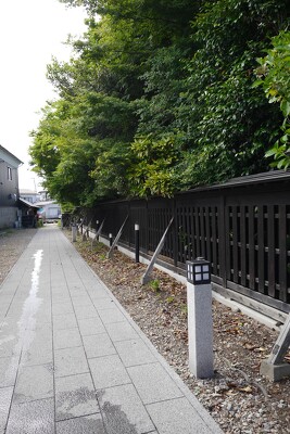 緒絶川周辺道路石畳風舗装工事