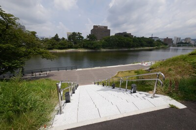 岡崎市乙川リバーフロント