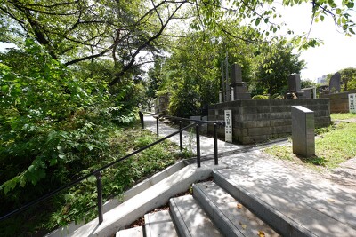 青山霊園
