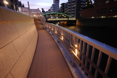 隅田川両国橋右岸