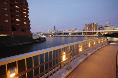隅田川両国橋右岸