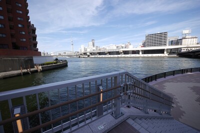 隅田川両国橋右岸