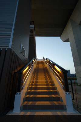 長久手市公園西駅歩道橋